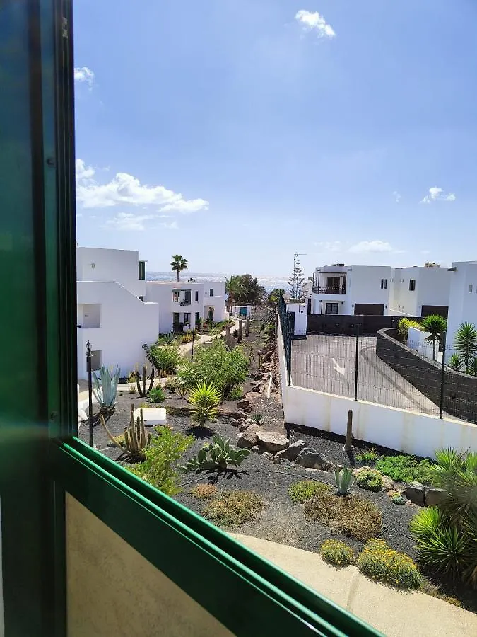 Apartment Ailana Suite Vistas Al Mar Y Con Piscina Costa Teguise Spain