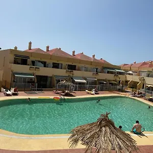 https://playa-fanabe-apartament.tenerifehoteles.net