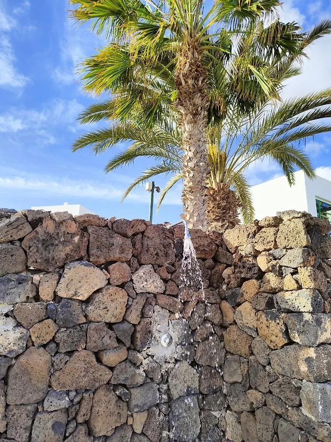 Apartment Ailana Suite Vistas Al Mar Y Con Piscina Costa Teguise Spain