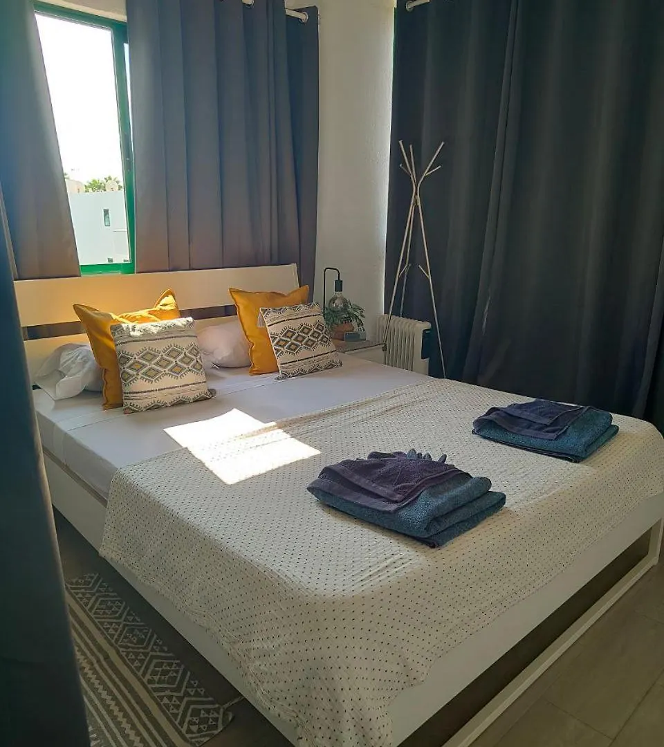 דירה קוסטה טגוויסה Ailana Suite Vistas Al Mar Y Con Piscina